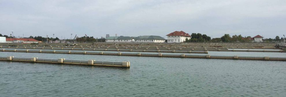 Floating Water Baffles for Wastewater Treatment Plants